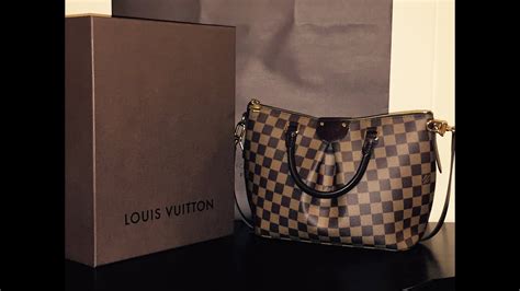 Louis Vuitton Siena PM Handbag Review + Modeling Shots